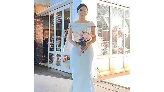 8 Inspirasi Wedding Dress Minimalis Romantis dari Drama Korea (7)