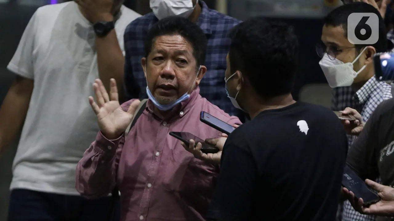 FOTO: Effendi Gazali Penuhi Panggilan Penyidik KPK