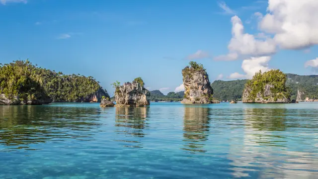 Teluk Triton, Kaimana, Papua Barat