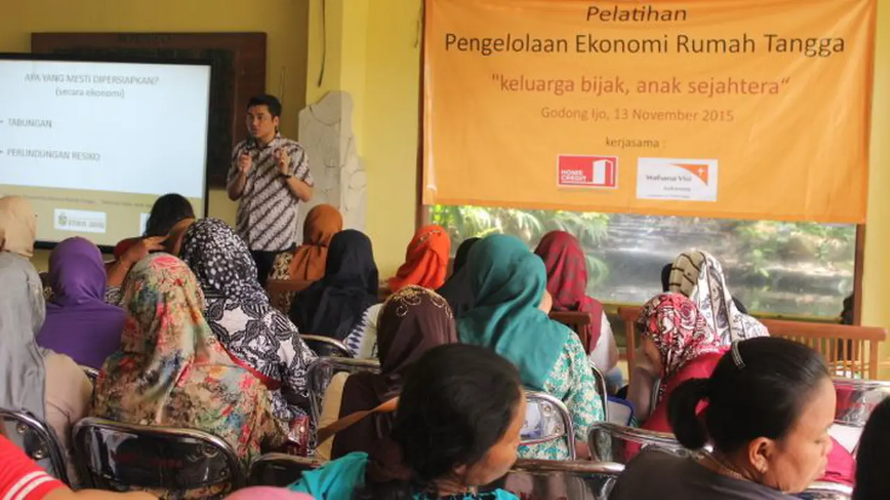 Home Credit Indonesia dan Wahana Visi Indonesia Gelar Program Literasi Keuangan.
