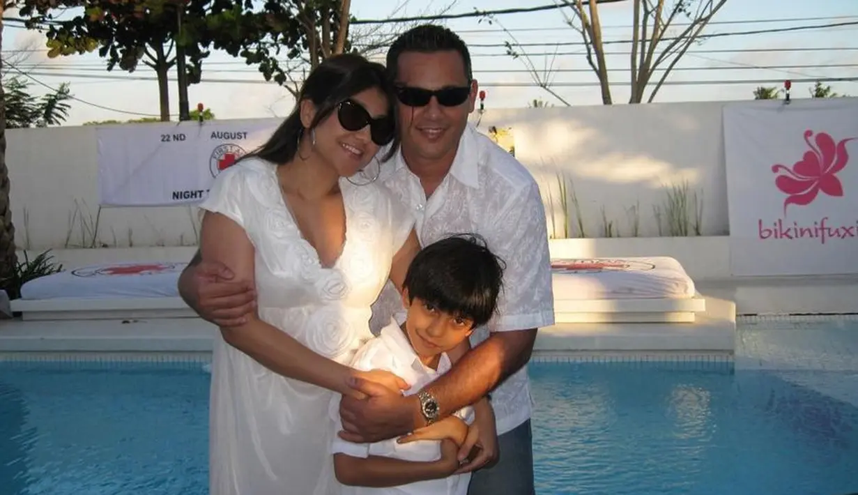 Albany merupakan buah hati Sarah Azhari dengan Pedro Carrascalao. (Foto: instagram.com/sazarita)