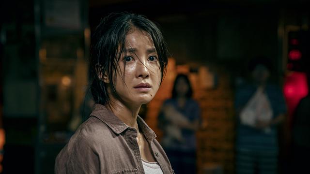 Lee Si Young dalam Sweet Home. (Foto: Netflix)