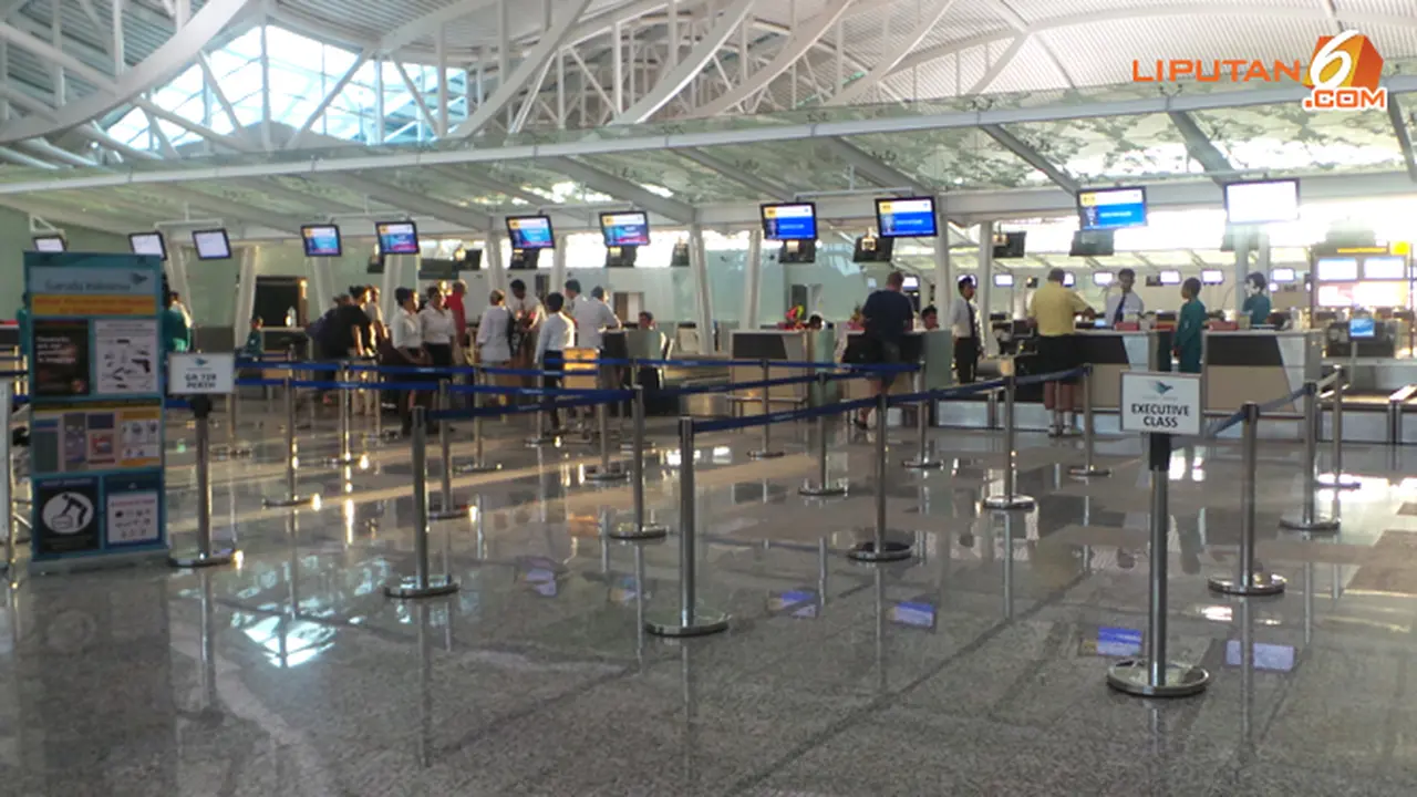 bandara-ngurah-rai-2-131001b.jpg