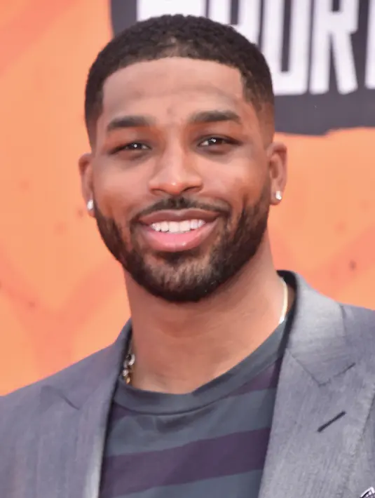 Memiliki niat menjalani hubungan serius dengan Khloe, Tristan terus membuktikan cintanya. Selain itu, dirinya juga membuktikan ketulusan cintanya agar dapat dipercaya oleh Khloe. (AFP/Bintang.com)