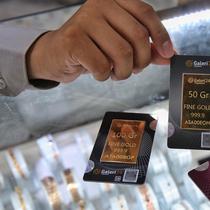 Di Pegadaian, pada Rabu (14/5/2025), harga emas yang dijual mengalami penurunan pada setiap jenisnya. (Liputan6.com/Angga Yuniar)