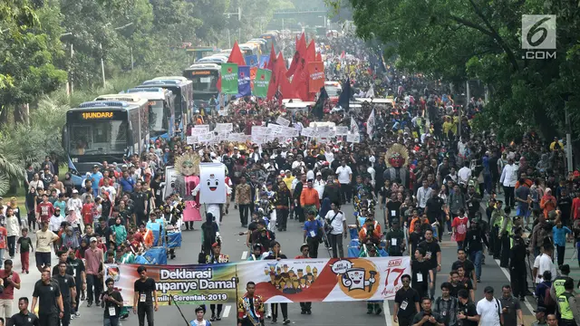 Kemeriahan Pawai Deklarasi Kampanye Damai Pemilu 2019
