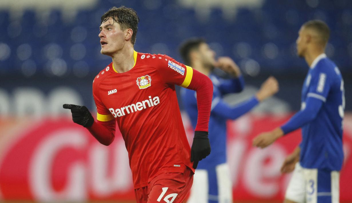 Patrik Schick - Pemain 25 tahun ini telah mengoleksi 24 caps bersama Republik Ceko. Ia merupakan salah satu lini serang andalan skuat tersebut. Saat ini Schick bermain di Bayer Leverkusen dengan perolehan gol sebanyak 13 kali. (Foto: AFP/Pool/Leon Kuegeler)
