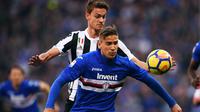 6. Gaston Ramirez (Sampdoria) - Gelandang asal Uruguay ini menjadi pesepak bola di Serie A lainnya yang berhasil menciptakan hat-trick assist. Pemain berusia 27 tahun itu melakukannya saat Sampdoria menang 3-1 atas Fiorentina. (AFP/Marco Bertorello)