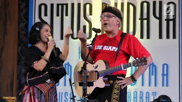Duet Iwan Fals dan Andien Getarkan Panggung Kita