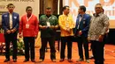 Sejumlah perwakilan partai saat menghadiri Rekapitulasi Nasional Hasil Verifikasi dan Penetapan Parpol Peserta Pemilu 2019, Jakarta (17/2). Sebanyak 14 partai politik lolos sebagai peserta Pemilihan Umum 2019. (Liputan6.com/JohanTallo)