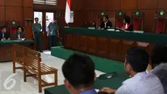 Suasana sidang praperadilan perdana Saipul Jamil (SJ) di Pengadilan Negeri Jakarta Utara, Kamis (10/3/2016). Saipul mengajukan Praperadilan terhadap status tersangkanya dalam kasus pencabulan terhadap remaja berinisial DS. (Liputan6.com/Herman Zakharia)