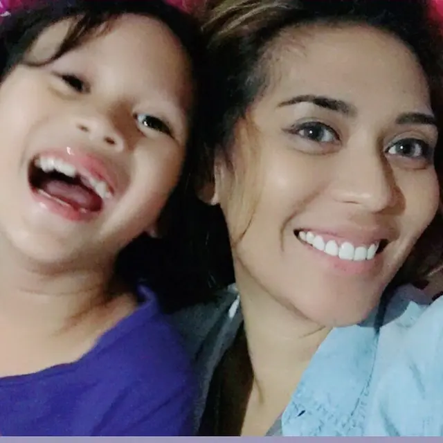 Potret Kebersamaan Karen Idol dan Buah Hati, Penuh Kenangan