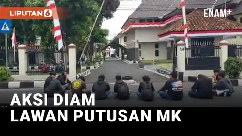 VIDEO: Aksi Mahasiswa Terkait Perlawanan DPR Terhadap Putusan MK, Aksi Diam di Depan Gedung Rakyat