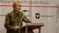 Wakil Ketua KPK Alexander Marwata saat menjadi pembicara di hadapan para aparatur pemda se-Indonesia di The Sunan Hotel Solo, Rabu (25/9).(Liputan6.com/Fajar Abrori)