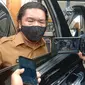Sekretaris Daerah (Sekda) Banten, Al Muktabar, saat ditemui di Rumah Dinas Gubernur Banten, Kota Serang, Senin (13/4/2020). (Liputan6.com/ Yandhi Deslatama)