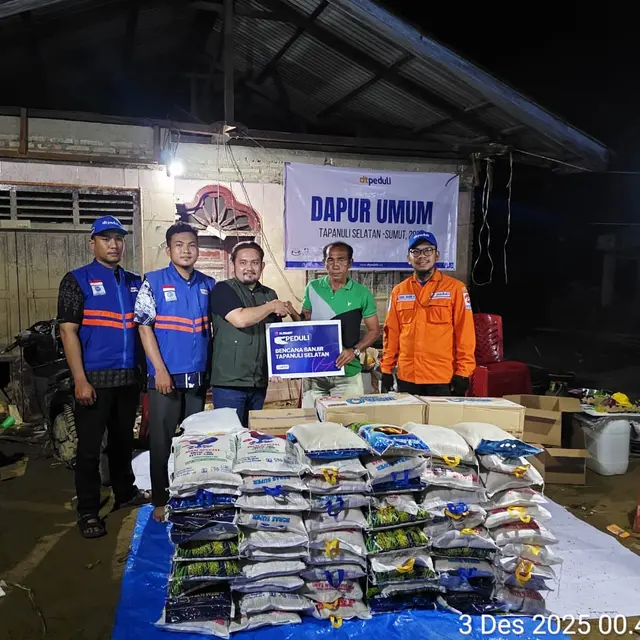 XLSMART Salurkan Bantuan Darurat untuk Korban
