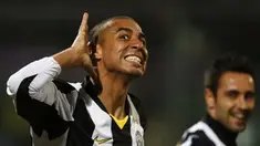 Juventus forward David Trezeguet of France celebrates after he scored a goal against Palermo, during their Serie A football match at Barbera Stadium on February 21, 2009. AFP PHOTO / Marcello PATERNOSTRO
