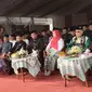 Penjabat Gubernur DKI Jakarta, Heru Budi Hartono bertemu kangen dengan mantan Gubernur Jakarta, Fauzi Bowo alias Foke di Lebaran Betawi 2023. (Liputan6.com/Winda Nelfira)