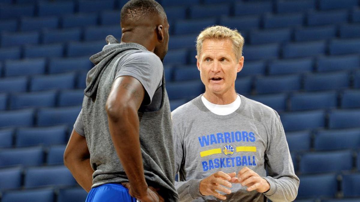 NBA: Kerr Segera Kembali Dampingi Warriors - Bola Liputan6.com
