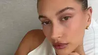 Tren Glazed Lips, Ini Tips Bikin Bibir Berkilau Sekaligus Terawat