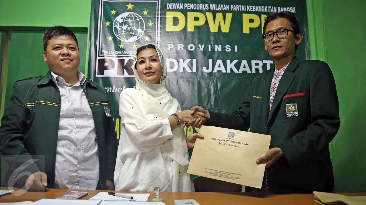 20160411-Wanita Emas Daftar Bakal Cagub ke PKB-Jakarta