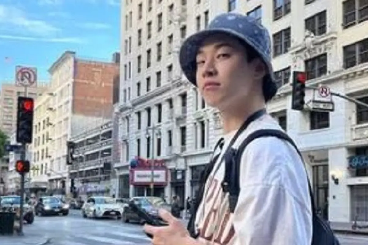 Gaya Outfit Artis Indonesia Saat Bertemu Henry Lau Ex  Super Junior-M (Foto: Instagram/@henryl89)