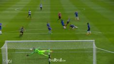 Berita video penyelamatan-penyelamatan yang tercipta pada pekan terakhir Premier League 2017-2018. This video presented by BallBall.