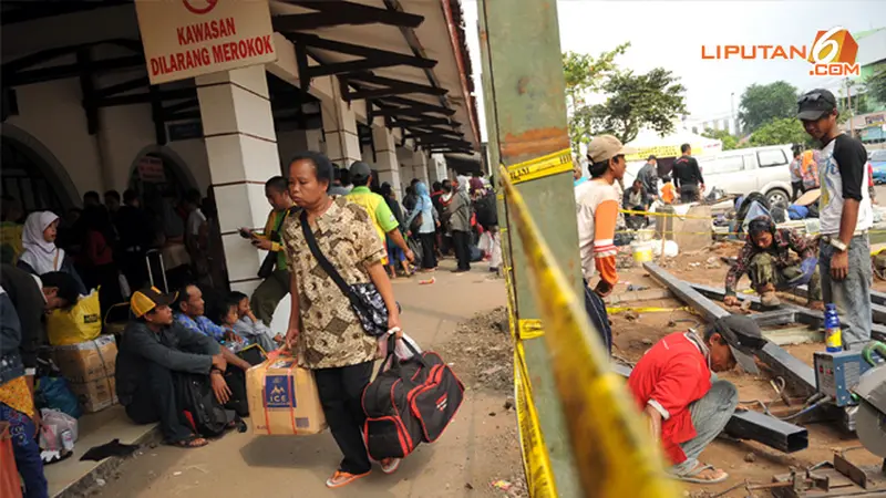 foto-mudik-lebaran-2-130730c.jpg