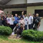 Suasana syuting sinetron Para Pencari Tuhan Jilid 12 di kawasan Jatiasih, Bekasi, Jumat (12/4/2019). (Surya Hadiansyah/Liputan6.com)