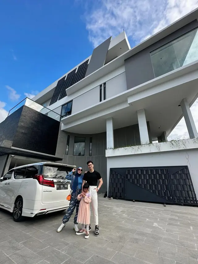 Verrel Bramasta dan Venna Melinda (Instagram/bramastavrl)