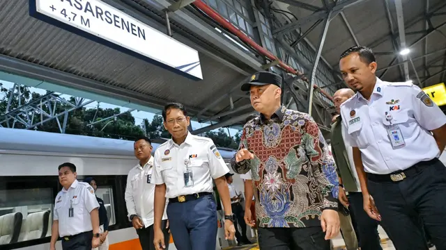 Menhub Sidak Stasiun Pasar Senen Cek Angkutan Mudik Lebaran 2025, Ini Hasilnya