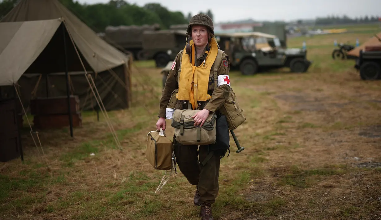 Pada 6 Juni 1944, pasukan Sekutu mulai mendarat di Normandia untuk selanjutnya mengusir Nazi Jerman dari Prancis. (HENRY NICHOLLS/AFP)