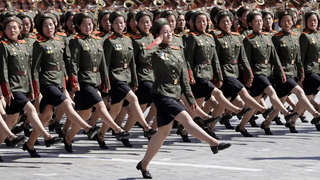 Melihat Parade Militer Peringatan HUT ke-70 Korea Utara