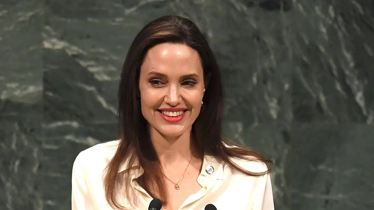 Pidato Angelina Jolie di PBB Mendorong Perempuan dalam Perdamaian Dunia