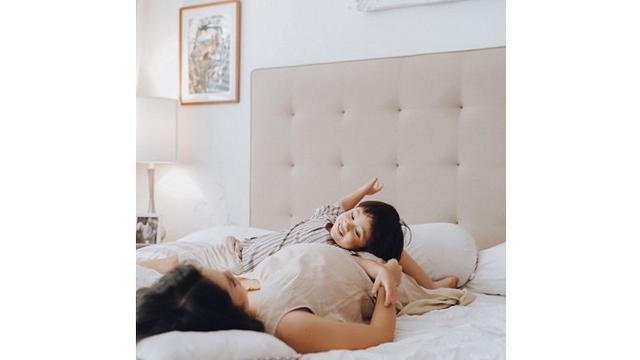 Melahirkan Anak Kedua, Ini 6 Potret Perjalanan Kehamilan Andien