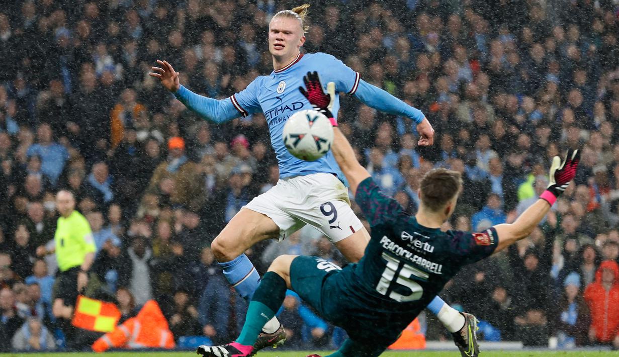 Manchester City membuka gol pada menit ke-32 setelah Haaland memanfaatkan umpan mendatar Julian Alvarez dari sisi kiri. (Richard Sellers/PA via AP)