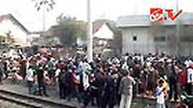 Pria Tewas Tertabrak Kereta Api