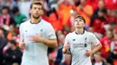 Striker Liverpool, Ben Woodburn, merayakan gol yang dicetaknya ke gawang Athletic Bilbao pada laga persahabatan di Stadion Aviva, Dublin, Sabtu (5/8/2017). Liverpool menang 3-1 atas Athletic Bilbao. (AFP/Paul Faith)