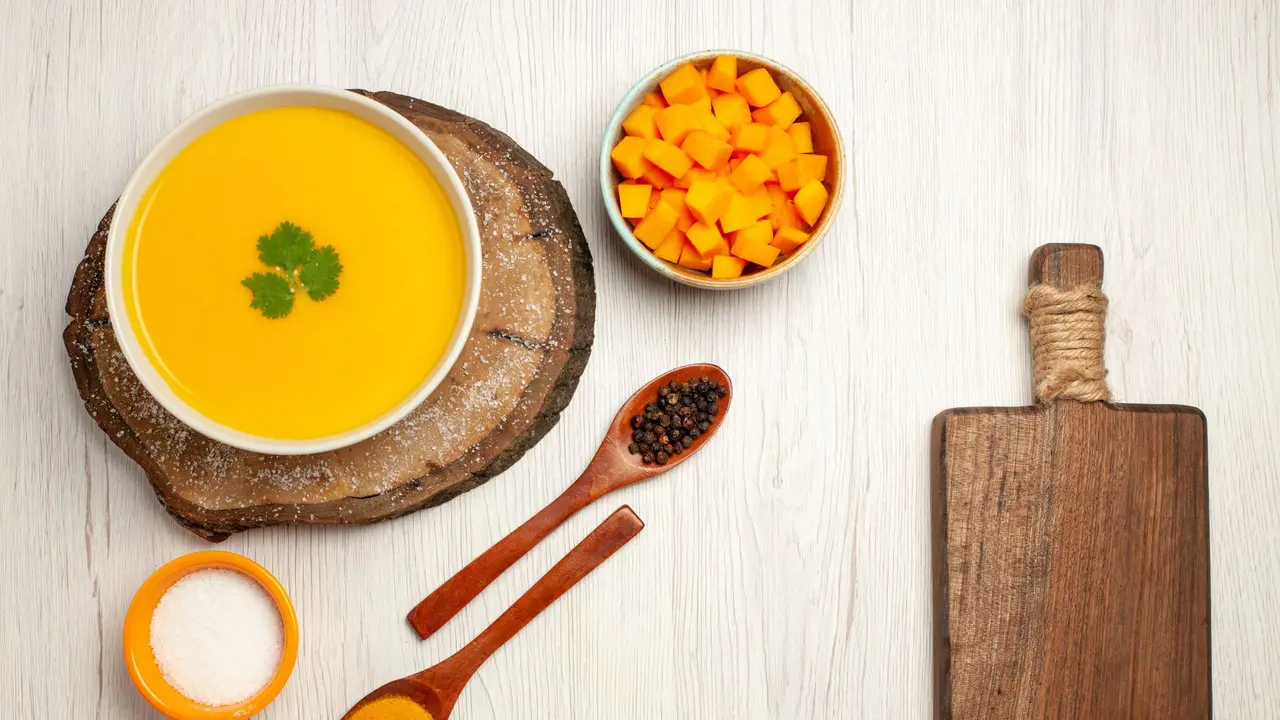 Resep Sup Wortel dengan Sentuhan Rempah Hangat, Menu Sehat yang Praktis dan Mengenyangkan