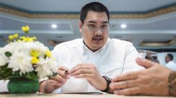 Menteri Pemuda dan Olahraga baru, Dito Ariotedjo saat acara Serah Terima Jabatan (Sertijab) Menpora 2023 di Auditorium Wisma Kemenpora, Senayan, Jakarta Pusat, Selasa (04/04/2023). Ario Bimo Nandito Ariotedjo resmi dilantik sebagai Menpora sisa jabatan 2019-2024 menggantikan Zainudin Amali yang mengundurkan diri karena terpilih sebagai Wakil Ketua Umum PSSI. (Bola.com/Bagaskara Lazuardi)