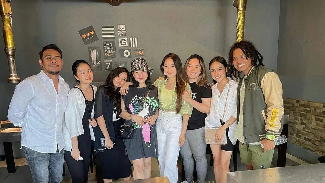 6 Momen Temu Kangen Felicya Angelista dan Natasha Wilona Bareng Sahabat