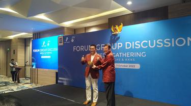 Gubernur Jawa Barat, Ridwan Kamil dalam FGD SKK Migas dan KKKS di Hotel Holiday Inn Bandung, Pasteur, Bandung, Jawa Barat, Senin (3/10).