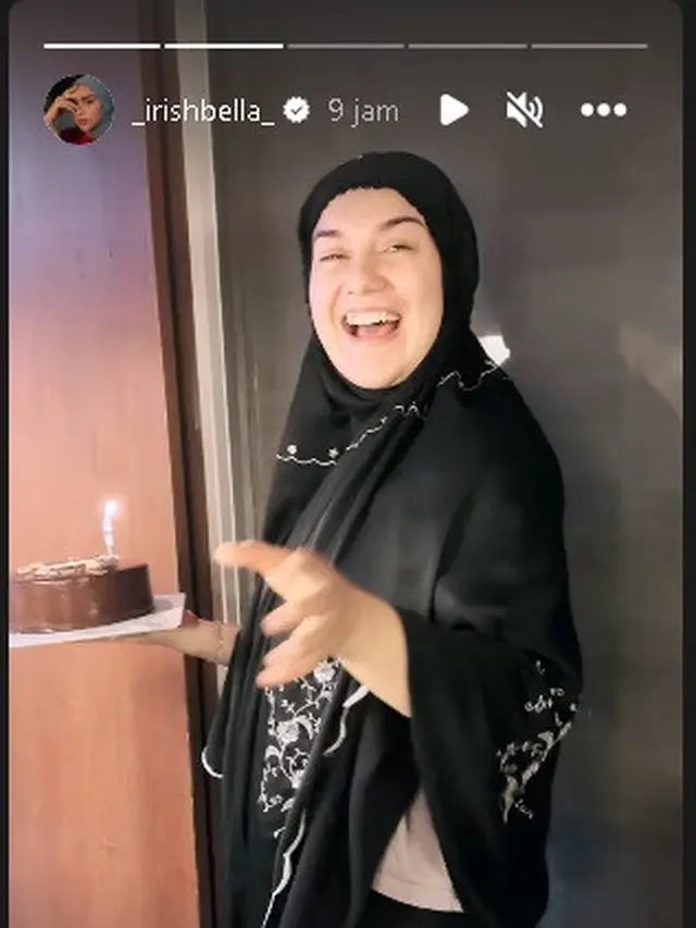 Irish Bella berikan kejutan ultah untuk Yasmine Ow, istri Aditya Zoni (Foto: Instagram_irishbella_)