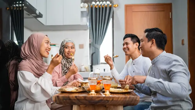 Waspada! 6 Makanan Ini Bisa Ganggu Pencernaan Selama Puasa