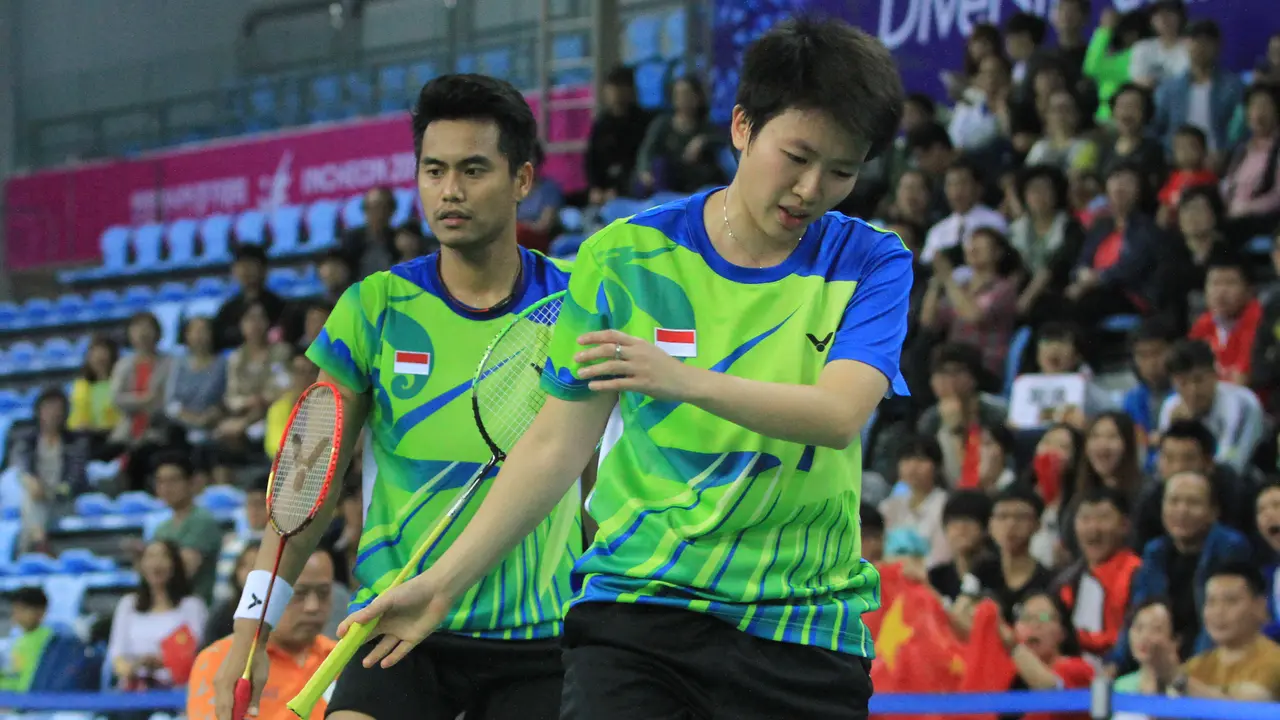 Ganda CampuranTontowi Ahmad/Liliyana Natsir
