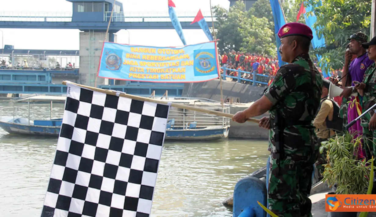 Citizen6, Surabaya: Tujuan dari lomba Dayung Perahu Karet antar kompi ini, untuk meningkatkan kemampuan dan keterampilan Satuan dijajaran Pasmar-1 guna menghadapi penugasan dan event-event olah raga dayung. (Pengirim: Budi Abdillah)
