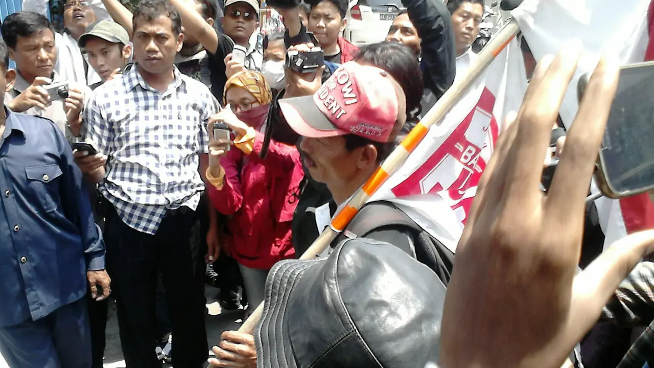 Giman, relawan Jokowi yang jalan kaki Malang-Jakarta