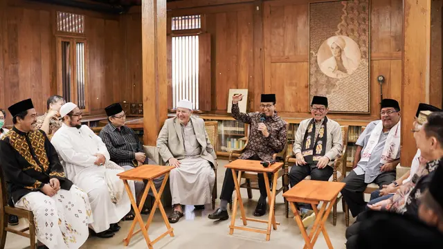 Calon Gubernur (Cagub) dan Calon Wakil Gubernur (Cawagub) Nomor Urut 3 Pramono Anung (Mas Pram) dan Rano Karno (Bang Doel) kembali bertemu dengan Gubernur DKI Jakarta 2017-2022 Anies Baswedan