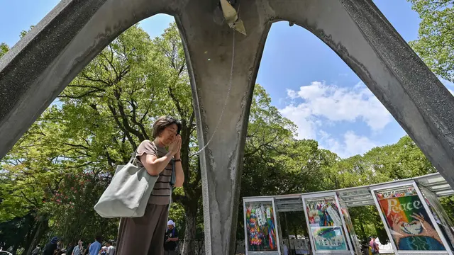 Jelang Peringatan 80 Tahun Pengeboman, Kubah Bom Atom di Hiroshima Ramai Dikunjungi Peziarah