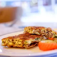 martabak telur/copyright: shutterstock